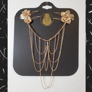 🖤FREE WITH BUNDLE🖤 Gold Hair Chain Ornament